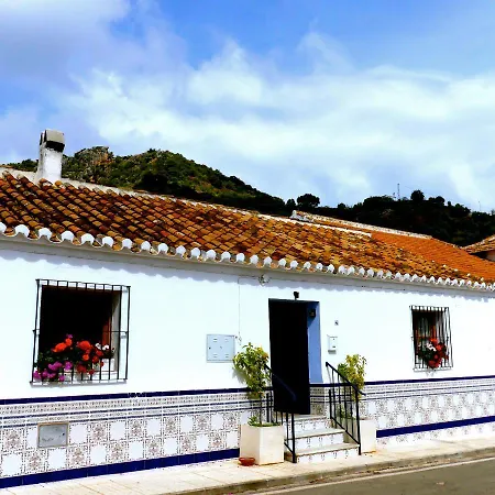 Casa Del Molino * Comares